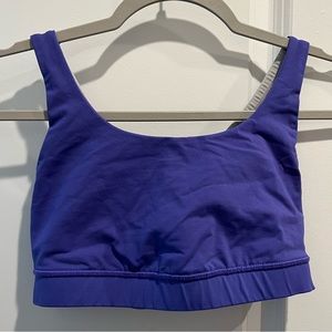 Lululemon Energy bra. Size 6. Good condition!